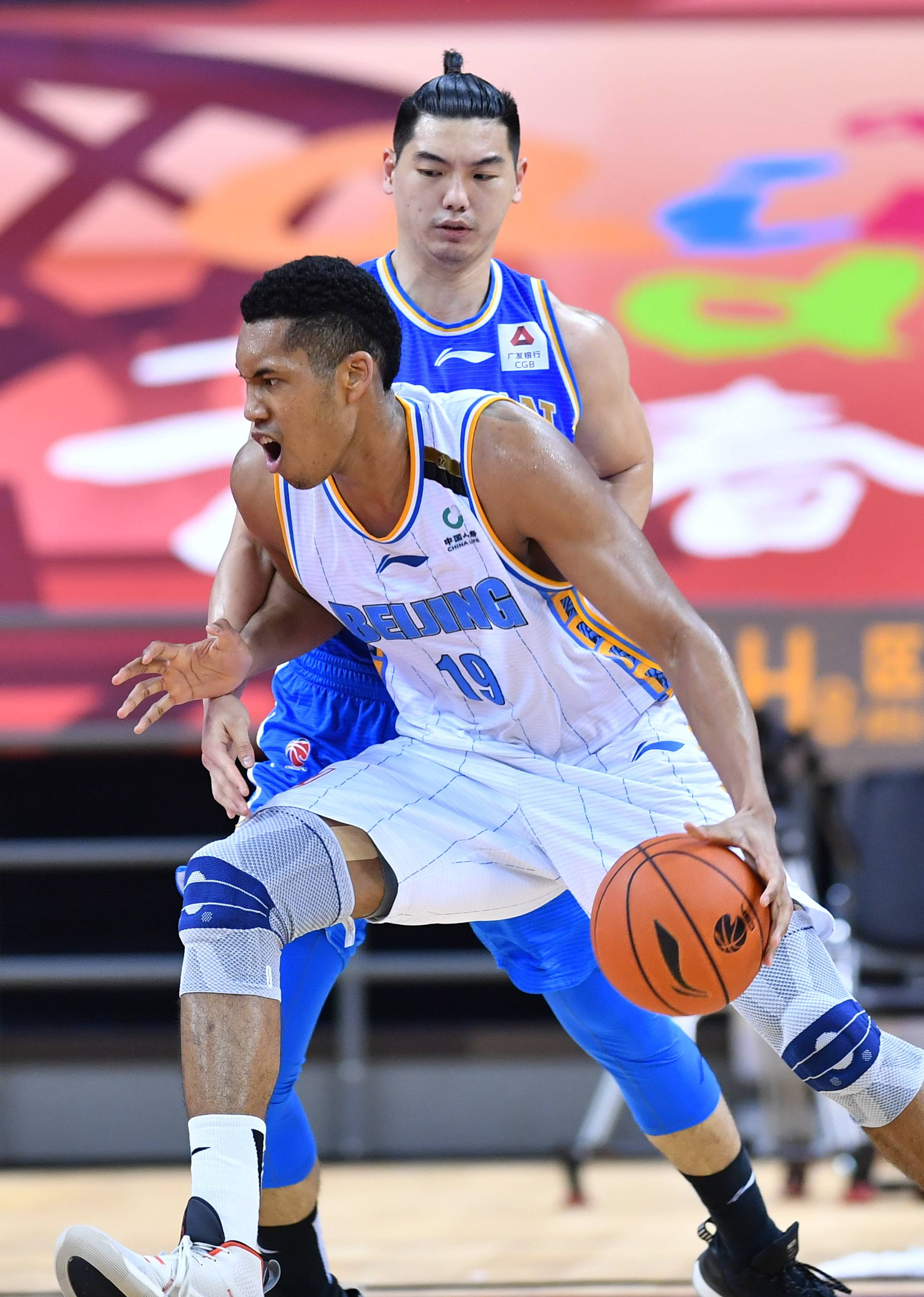 都尽量压低 都尽量压低